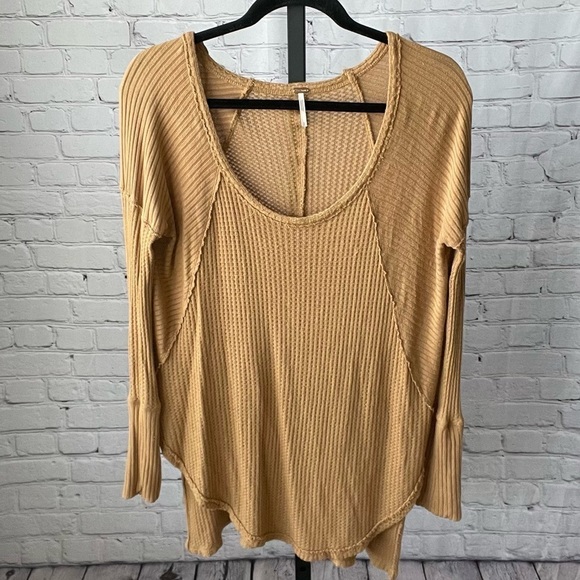 Free People Waffle Knit Tan Long Sleeve Top Size Small - Picture 1 of 4